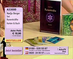 Die symbolkräftigen farbigen Runenkarten der Runenmeisterin Nadja Berger im Astro TV Shop